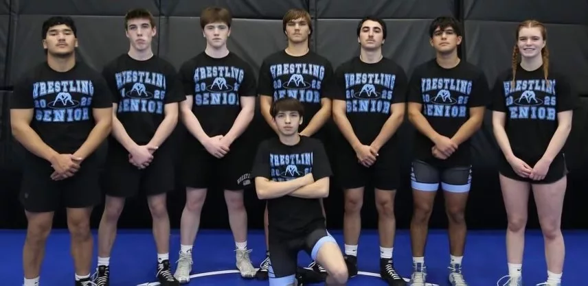 Valdez wrestling seniors, October 2024