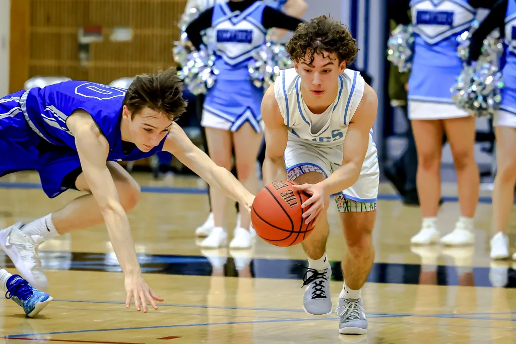 VHS Boys Basketball at the 2025 Valdez Elks Tournament