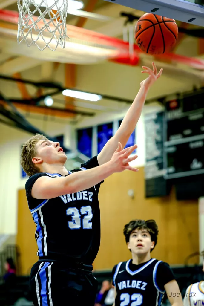 JV Boys at the Aurora Conference 2025, Photo by Joe Prax