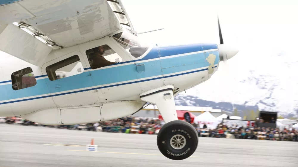STOL Competition in Valdez - Photo by Justin Prax.