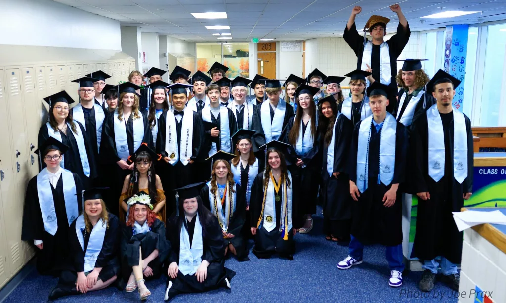 VHS 2025 graduates, Photo by Joe Prax