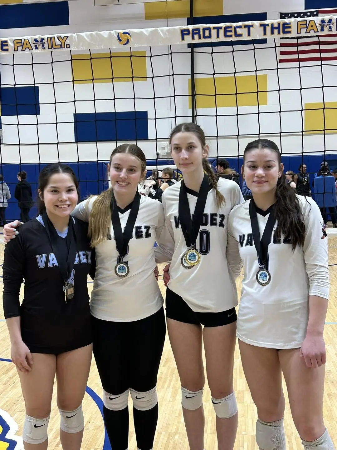 VHS Senior Volleyball Players, Nov 2025