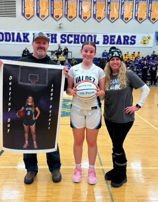 Lady Bucs at the Joe Floyd Tournament Dec 2025 Destiny Day reaches 1,000 points in VHS Basketball