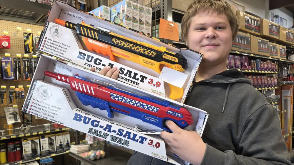 South Central Hardware Bug-A-Salt Guns