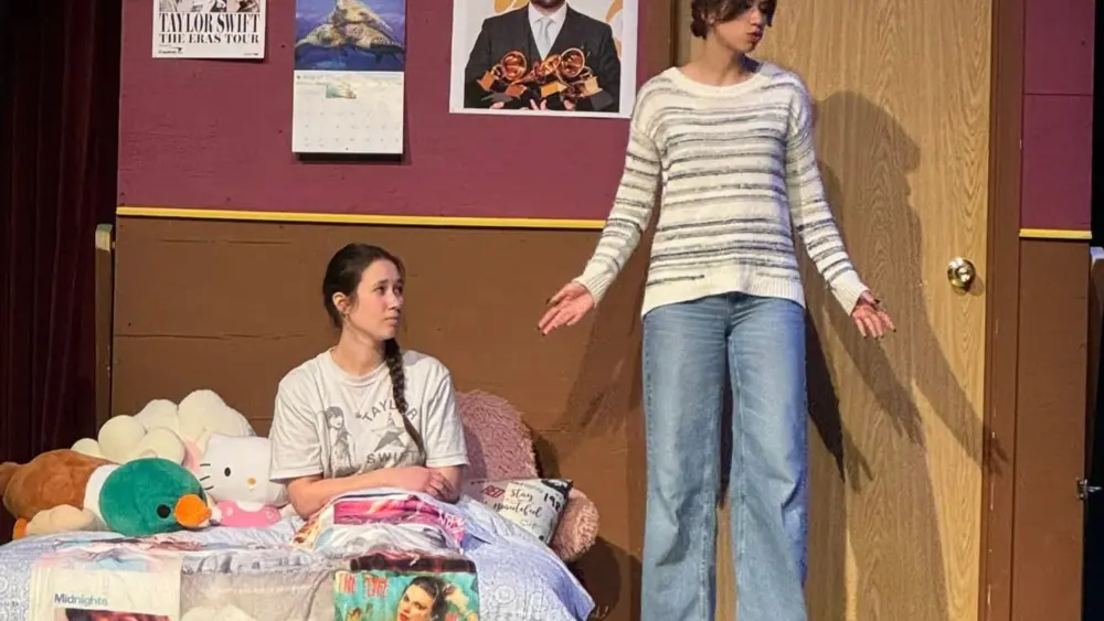Hailey and Whitney Majors in the VHS Production of Space Princess Wars this past weekend. Photo by Shannon Stites. May 2026. 