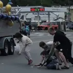 kids-grabbing-candy-at-valdez-gold-rush-days-2026-parade-1