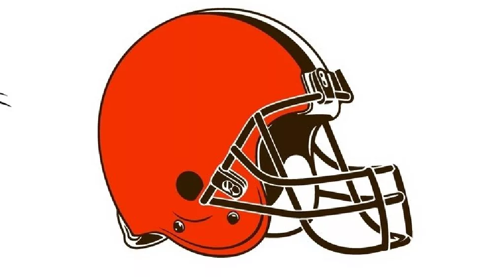 The Cleveland Browns need to rock some white helmets in 2023