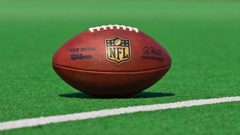 Former NFL Media journalist Jim Trotter sues league for racial