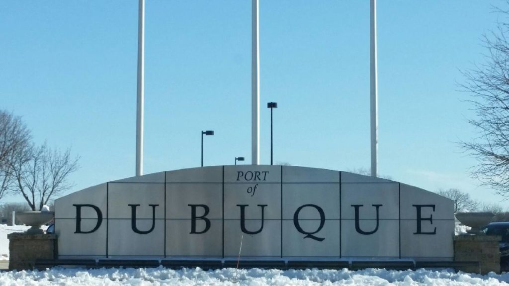 Port-of-Dubuque-Sign