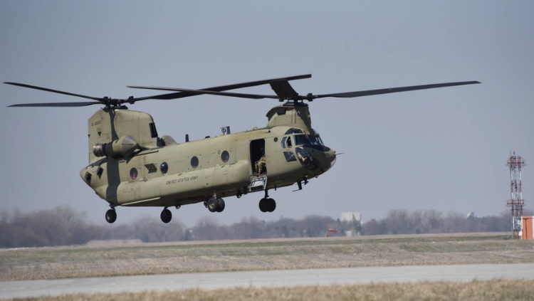 chinook-2