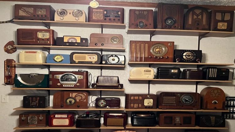 Iowa Antique Radio Club Auction This Saturday