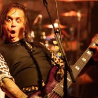 shutterstock_1717953916-200x200-1