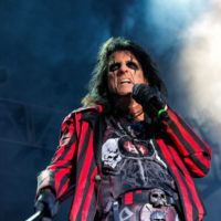 shutterstock_303995561-200x200-1