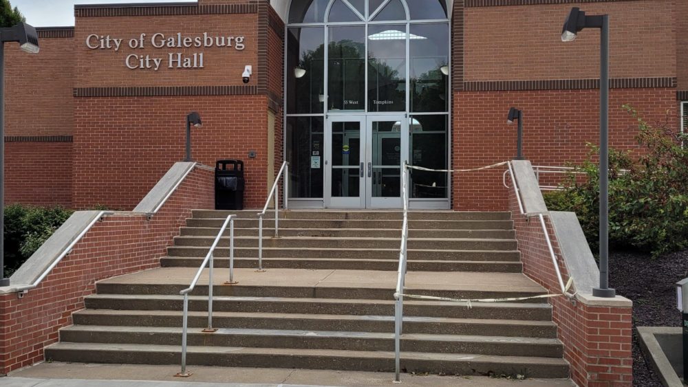 galesburg-city-hall-1-rotated688069