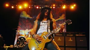 Guitarist Slash^ during his show of his solo turn^ at Fundição Progresso in the city of Rio de Janeiro^ Brazil. Rio de Janeiro^ April 6^ 2011