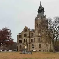 Knox County Courthouse in Galesburg^ site of Friday’s electoral board hearing that removed Janet Windish from the 2026 treasurer ballot.