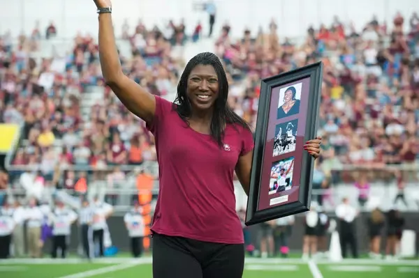 Connie Price-Smith named to USTFCCCA Hall of Fame | 95.1 Steve FM