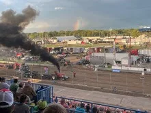state-fair-tractor-pull933901