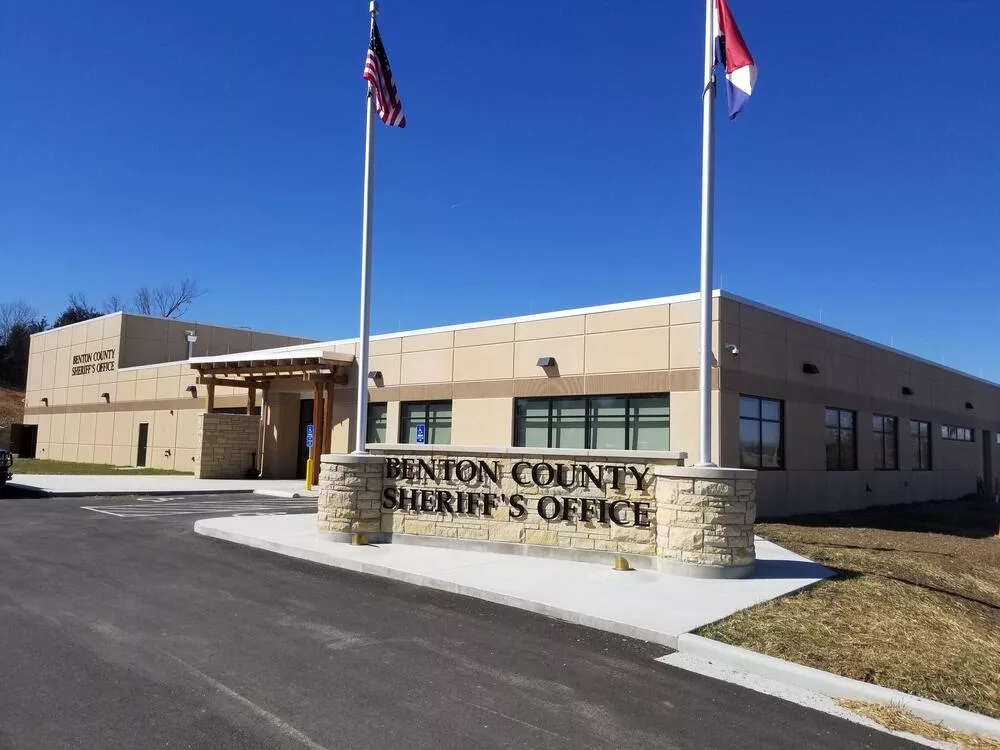 benton-county-jail455575