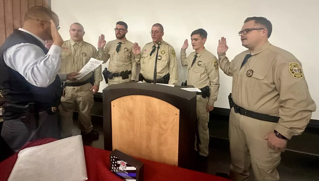 hcsonewdeputies2802705