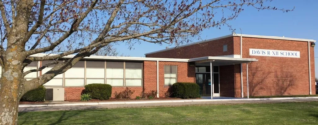 davis-school378359