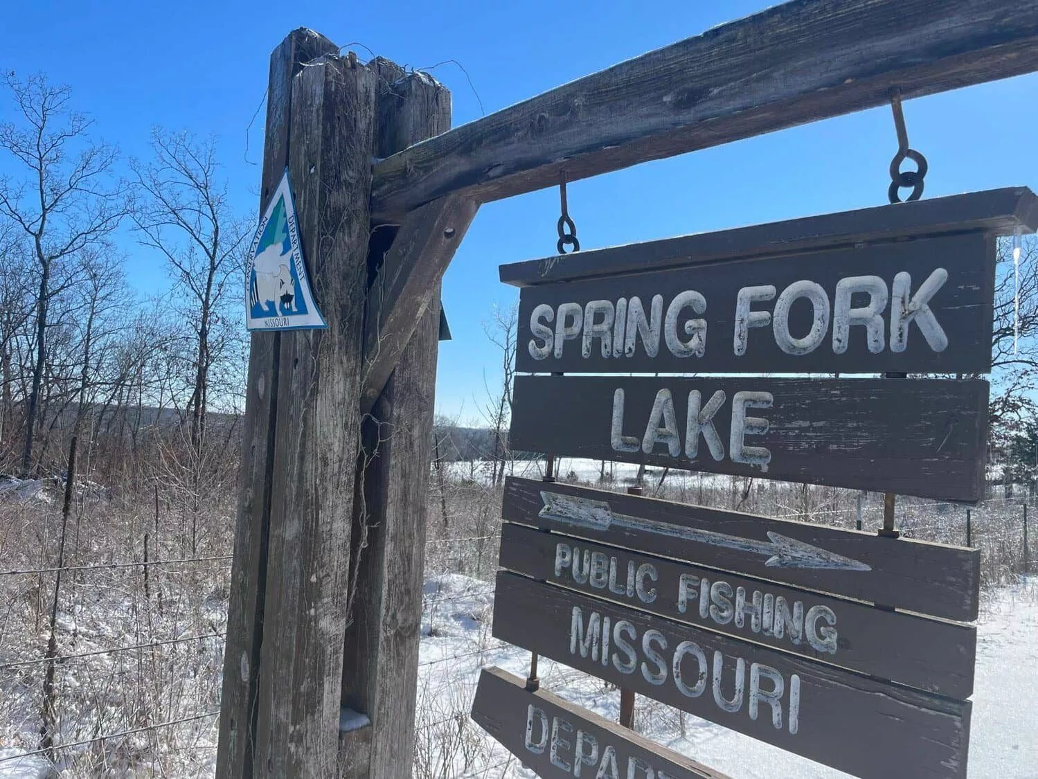 spring-fork-lake391094