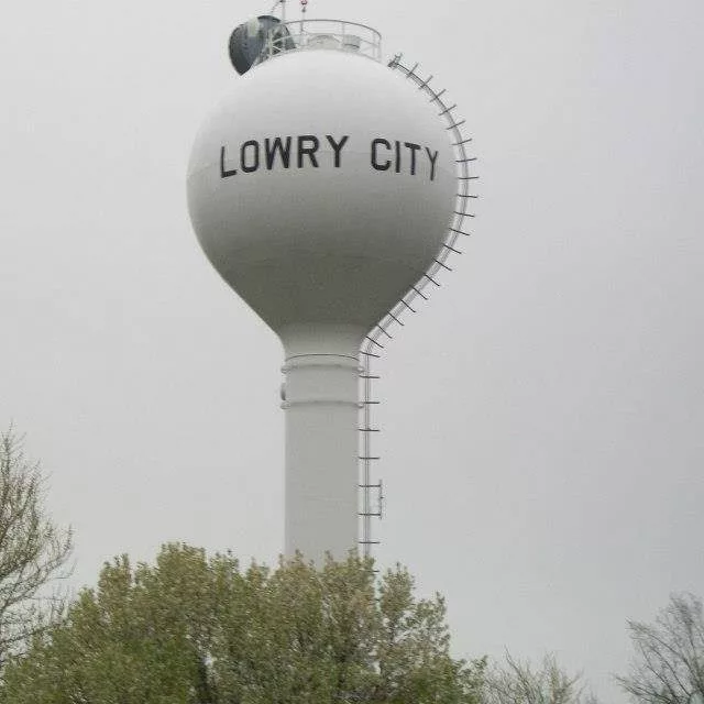 lowry-city-water-tower686429