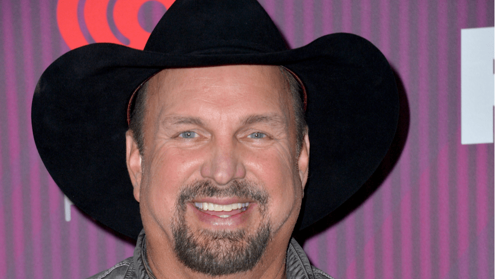 Garth Brooks Announces Concert At M&T Bank Stadium