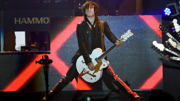 g_richardfortus_011723646645