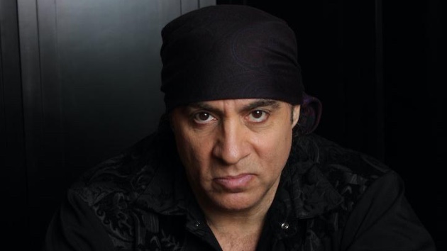 m_stevenvanzandt_020323589479