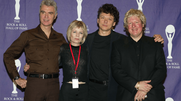 getty_talkingheads_032723344656