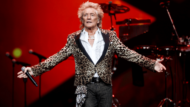 getty_rodstewart_040523860784