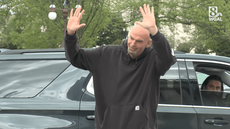 john-fetterman-returns-to-senate-643dada4a3fc5400492