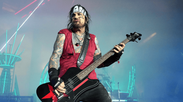 getty_nikkisixx_042423167496