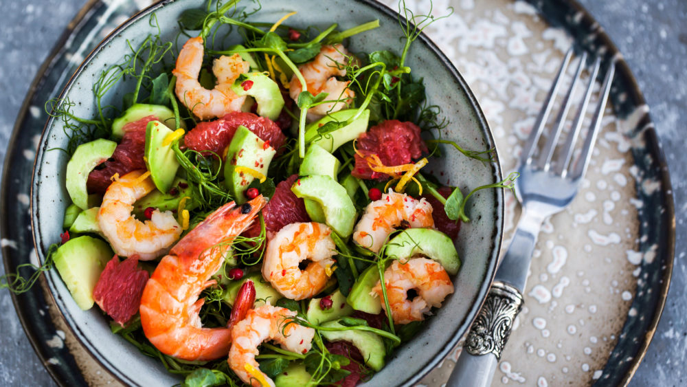 delicious-fresh-salad-with-prawns-grapefruit-avocado-cucumber-and-herbs