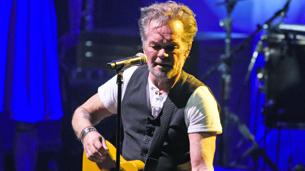 getty_johnmellencamp_052623876076