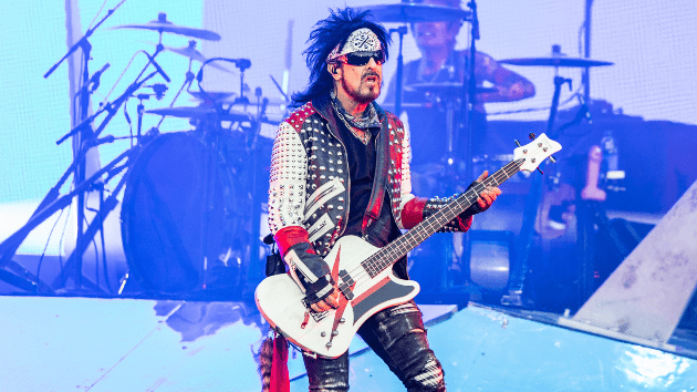 getty_nikkisixx_080123960581