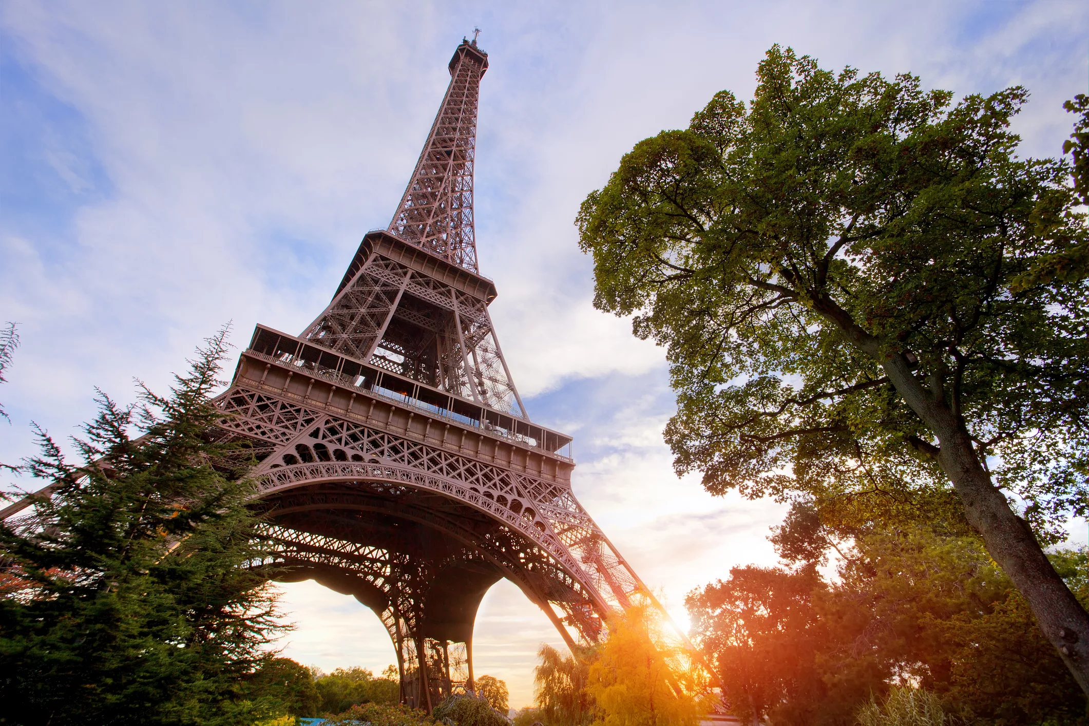 eiffel-tower-at-sunset-paris