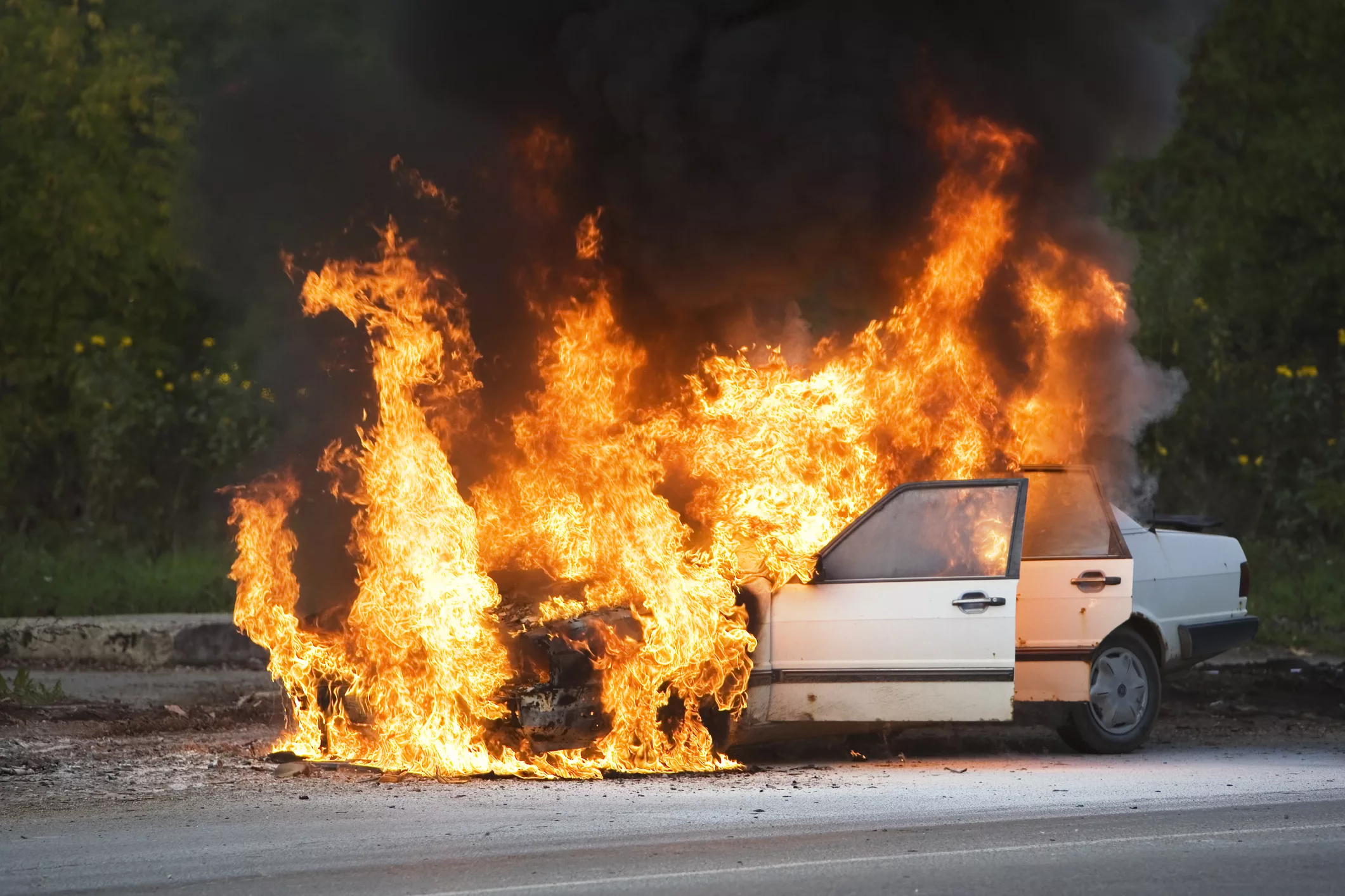 burning-car