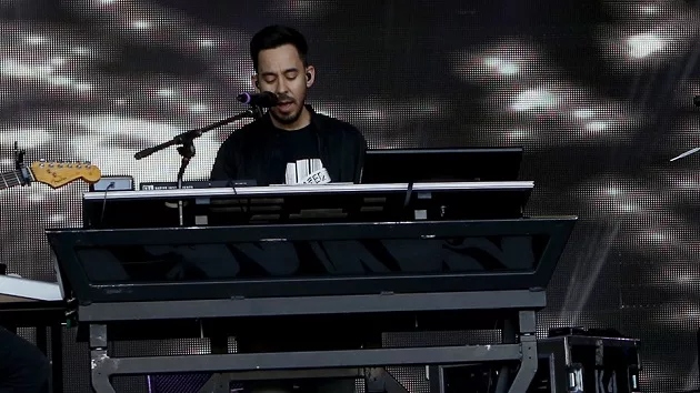 m_mikeshinoda_092523223986