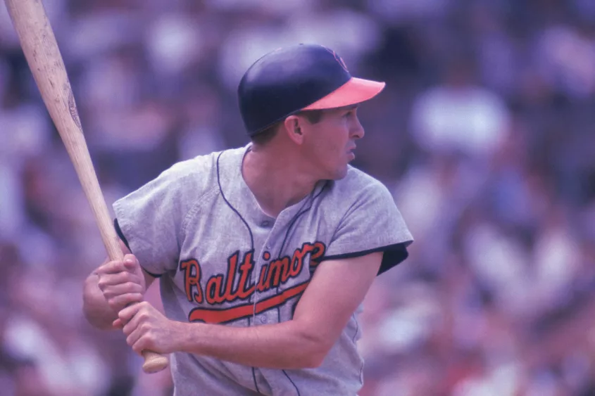 Brooks Robinson, Baseball Hall of Famer and Orioles legend, dead