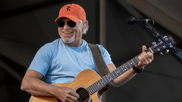 getty_jimmybuffett_110123441598