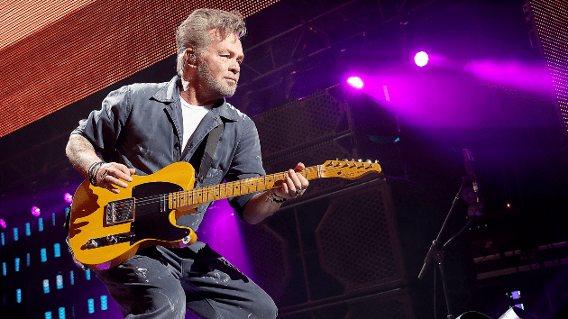 getty_johnmellencamp_111323313092