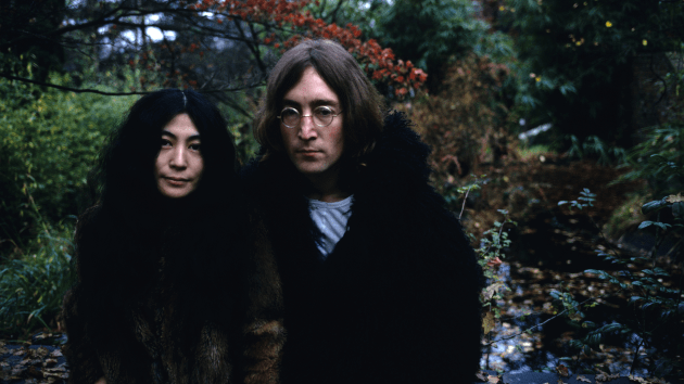 getty_johnlennonyokoono_120623812790