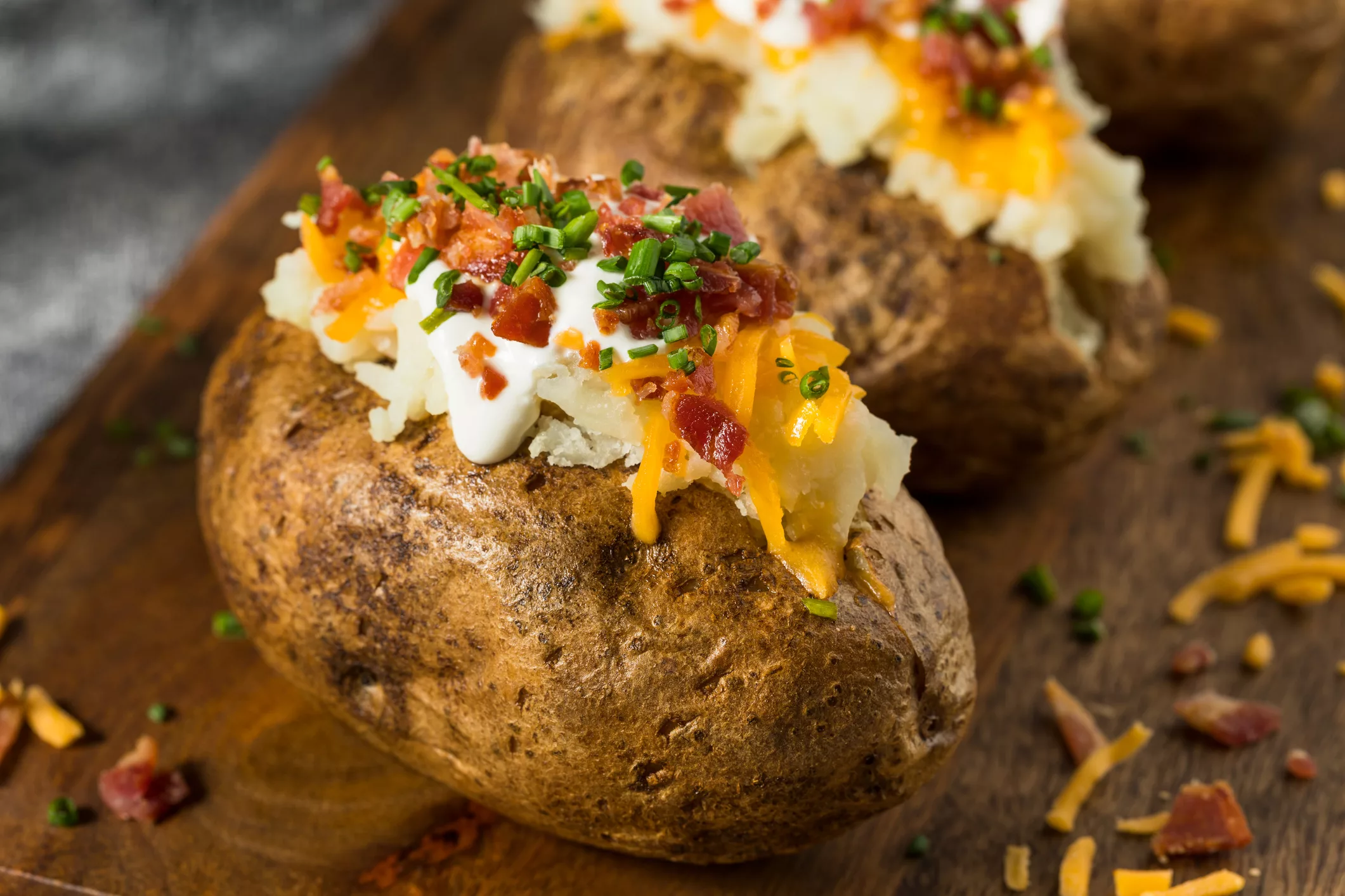 homemade-loaded-baked-potatoes