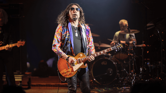 getty_acefrehley_010224872482