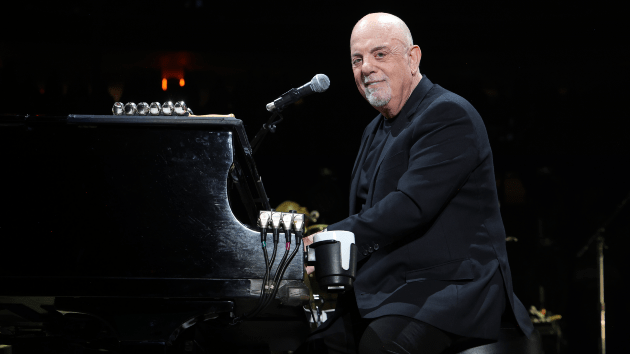 getty_billyjoel_010423436422