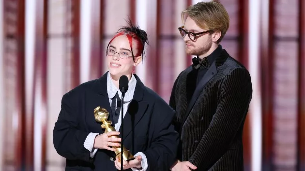 getty_billieandfinneasgoldenglobes_010724_0598928