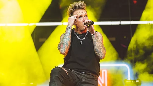 g_paparoach_020824958399