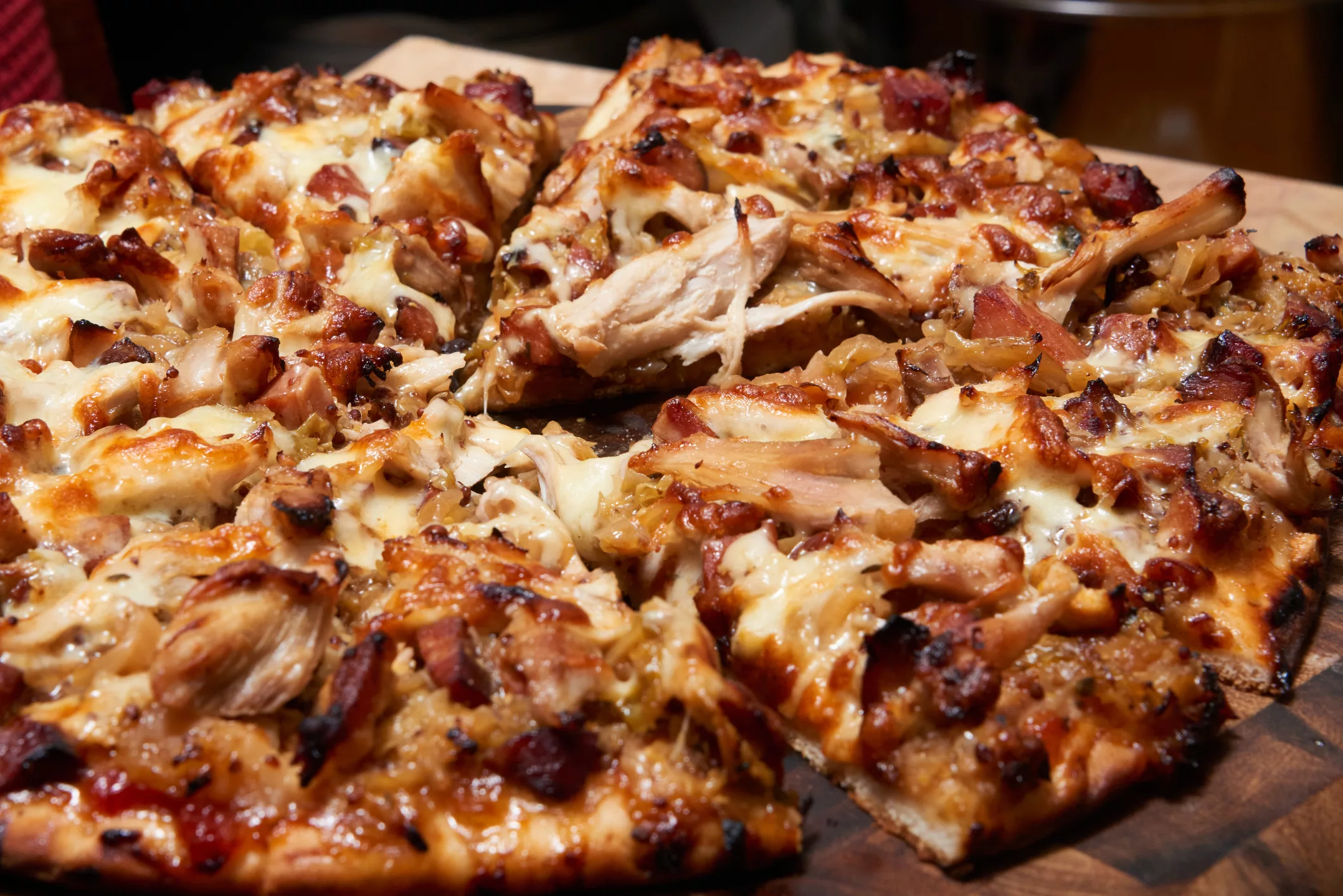 chicken-bacon-and-cabbage-pizza